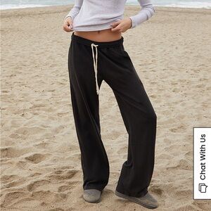 Brandy Melville Anastasia sweatpants